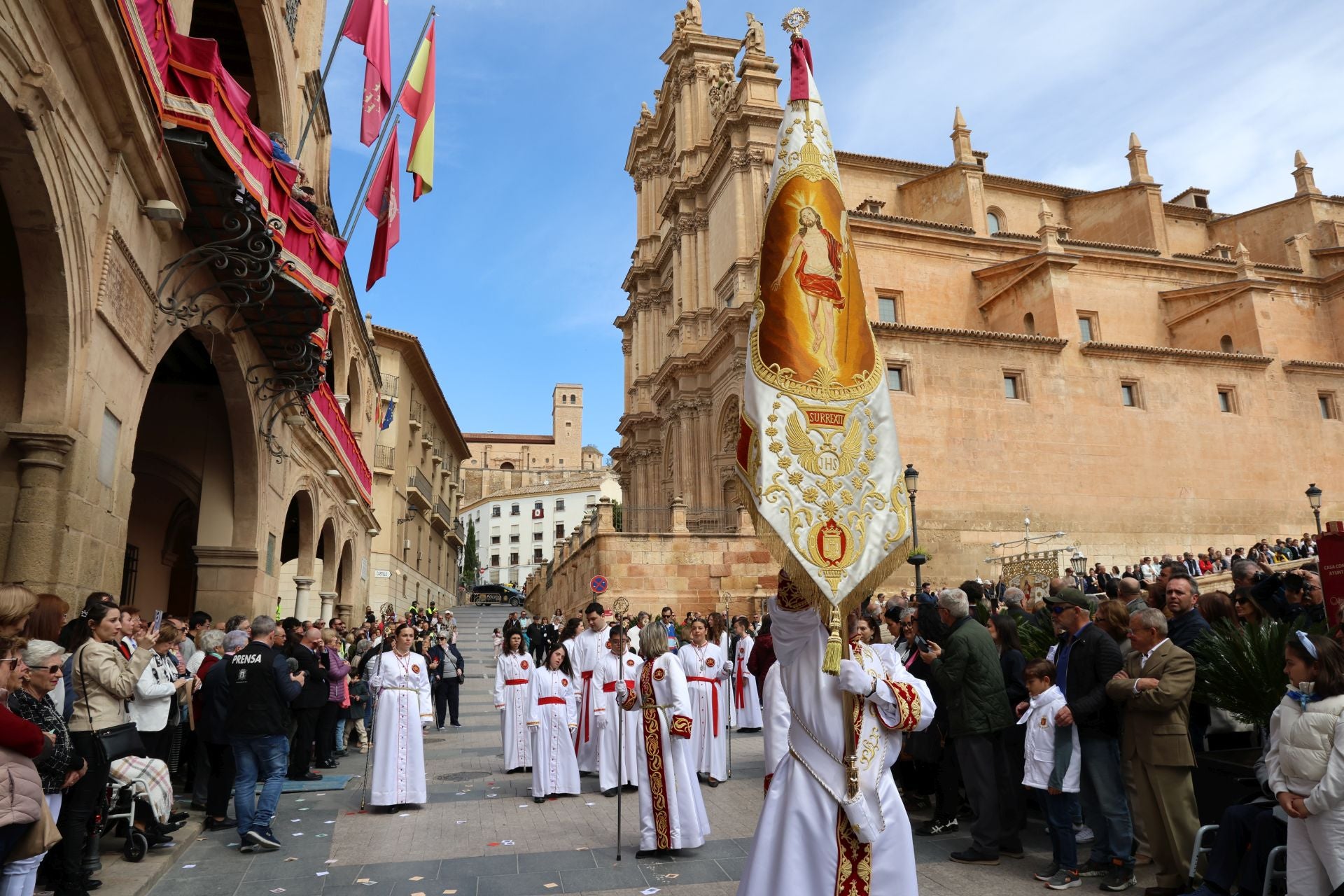 En imágenes, la procesión del Domingo de Resurrección en Lorca