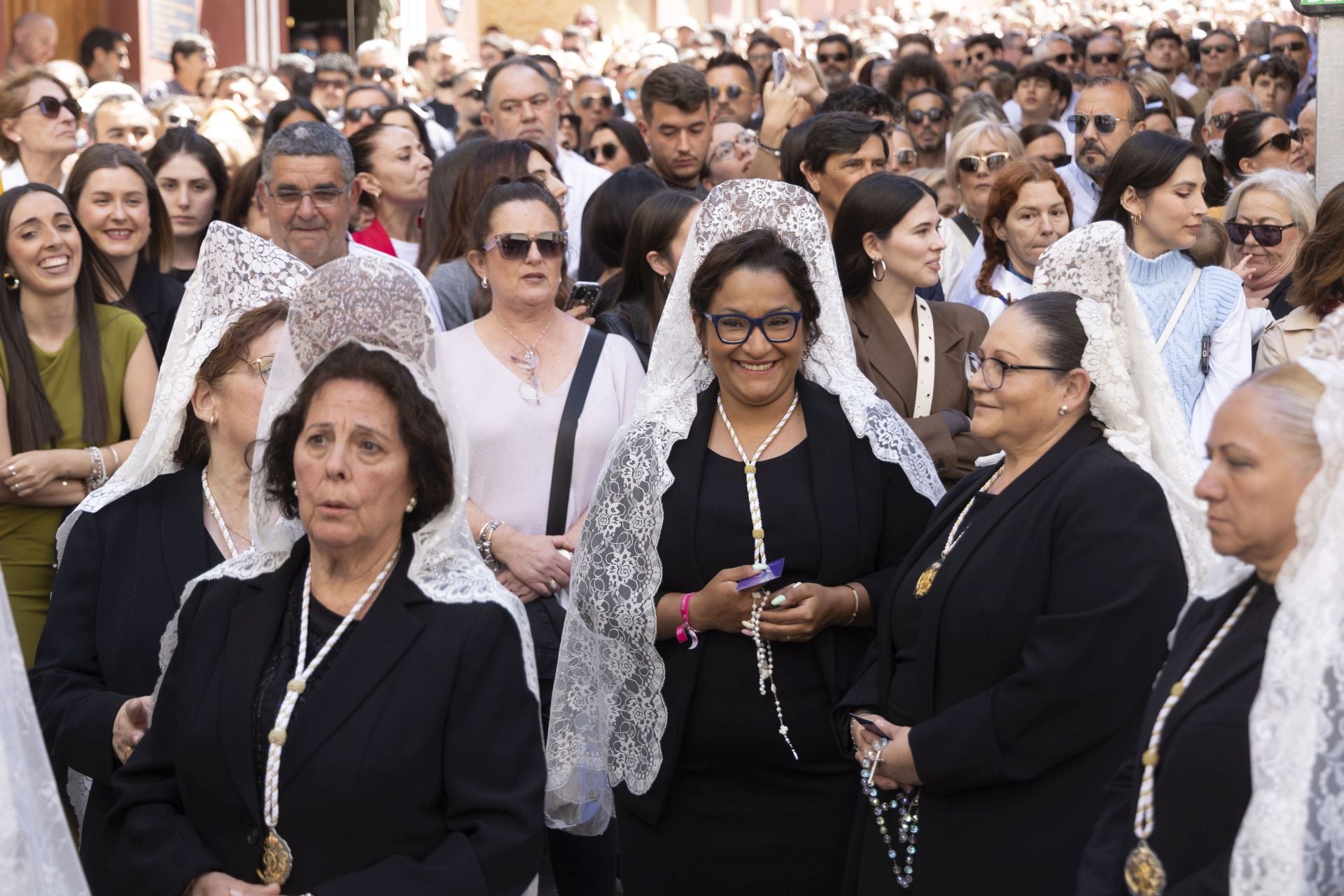 En imágenes, procesión del Domingo de Resurrección en Cartagena