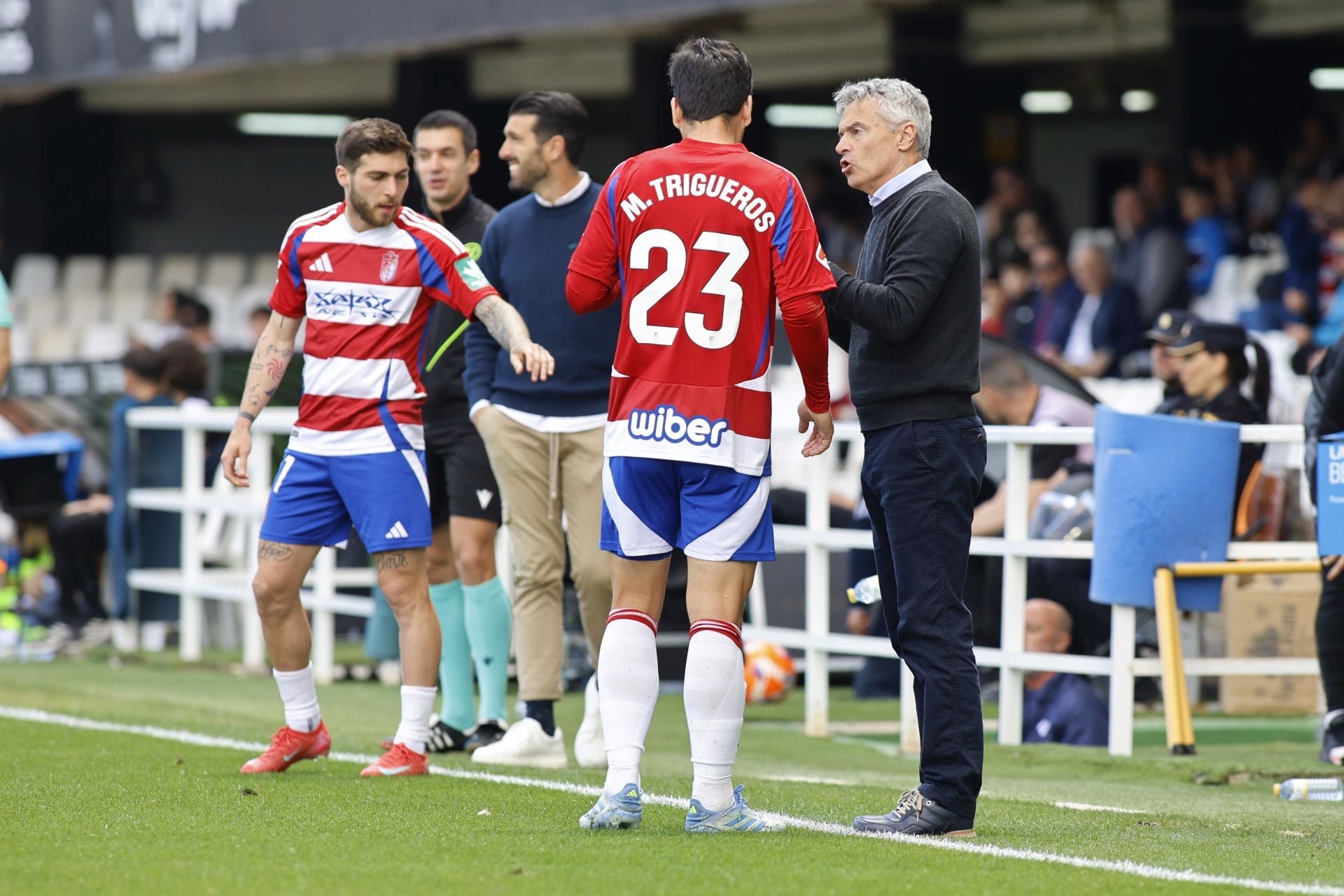 La derrota del Cartagena frente al Granada, en imágenes