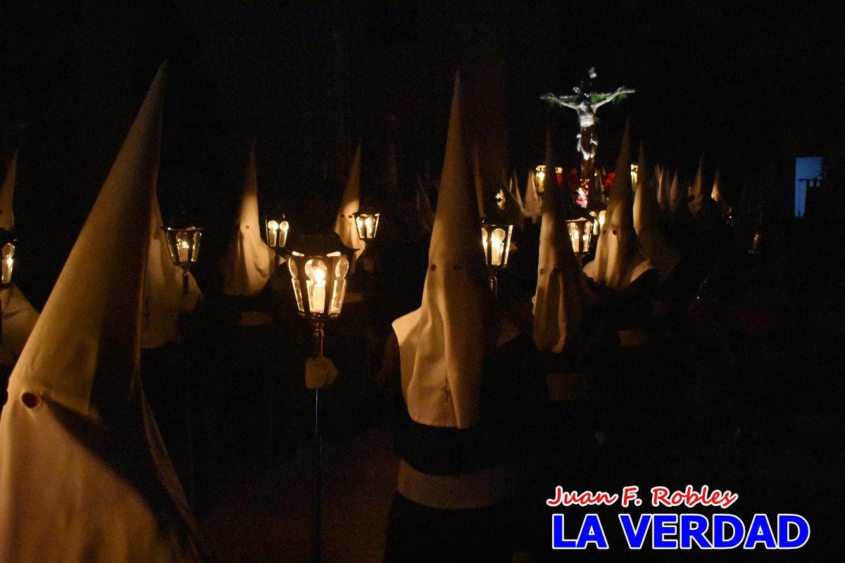 El Silencio inunda de solemnidad Caravaca de la Cruz en la noche de Jueves Santo