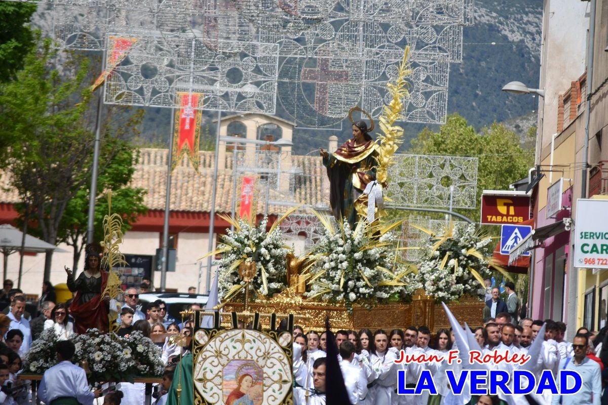 San Juan marca el paso en «El Encuentro» de Viernes Santo en Caravaca de la Cruz