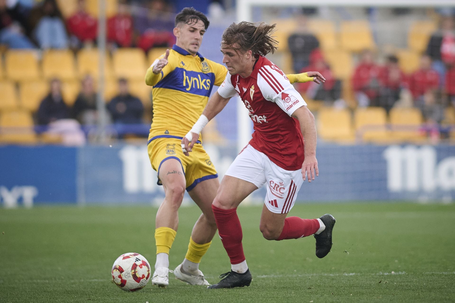 La derrota del Real Murcia frente al Alcorcón, en imágenes