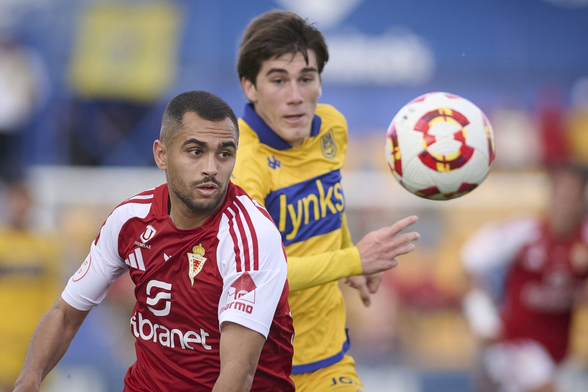 La derrota del Real Murcia frente al Alcorcón, en imágenes