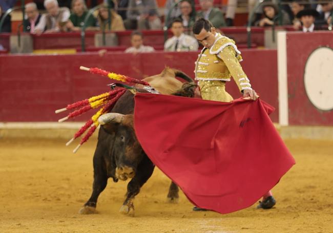 Paco Ureña, al natural en Zaragoza.
