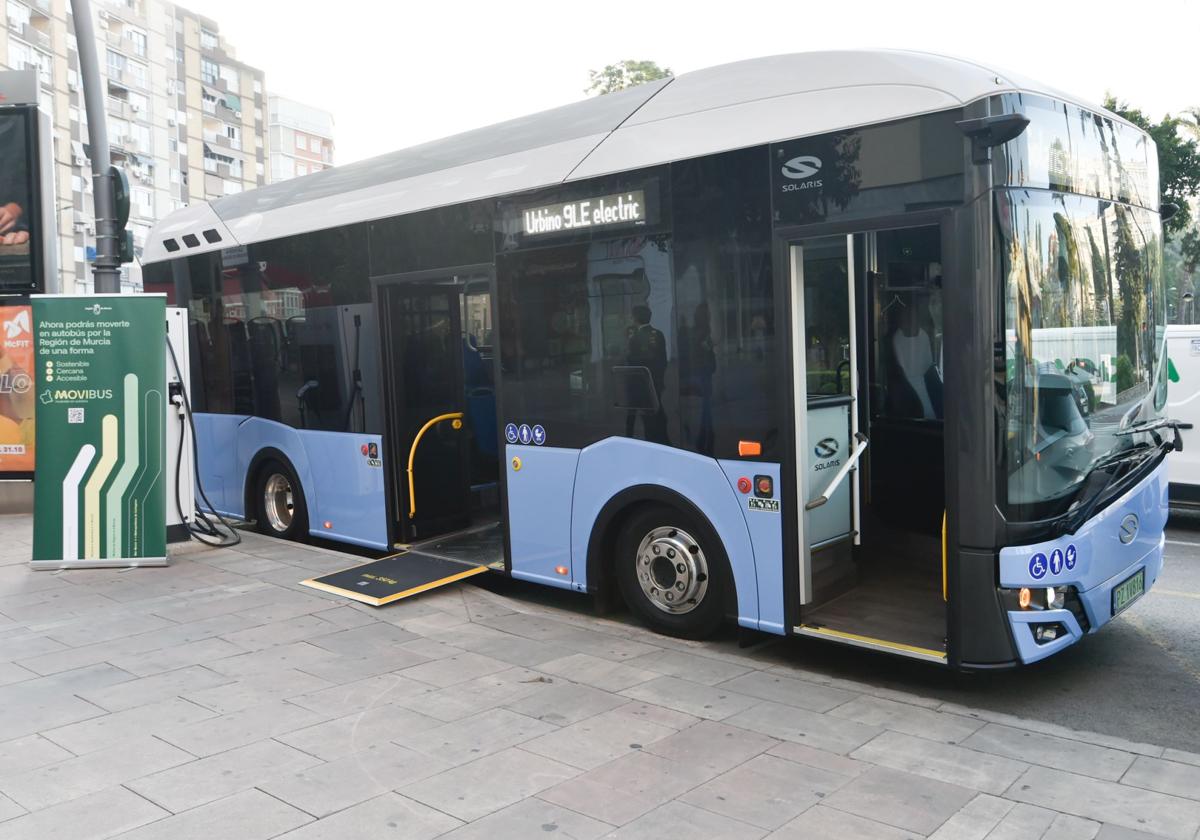 Prueba piloto de los buses eléctricos en la ruta Murcia-Molina de Segura