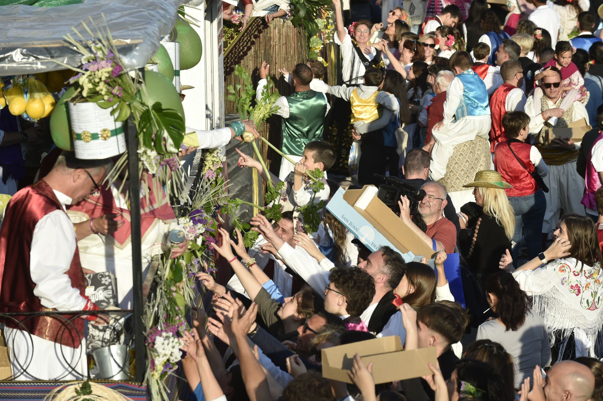 El desfile del Bando de la Huerta de Murcia, en imágenes