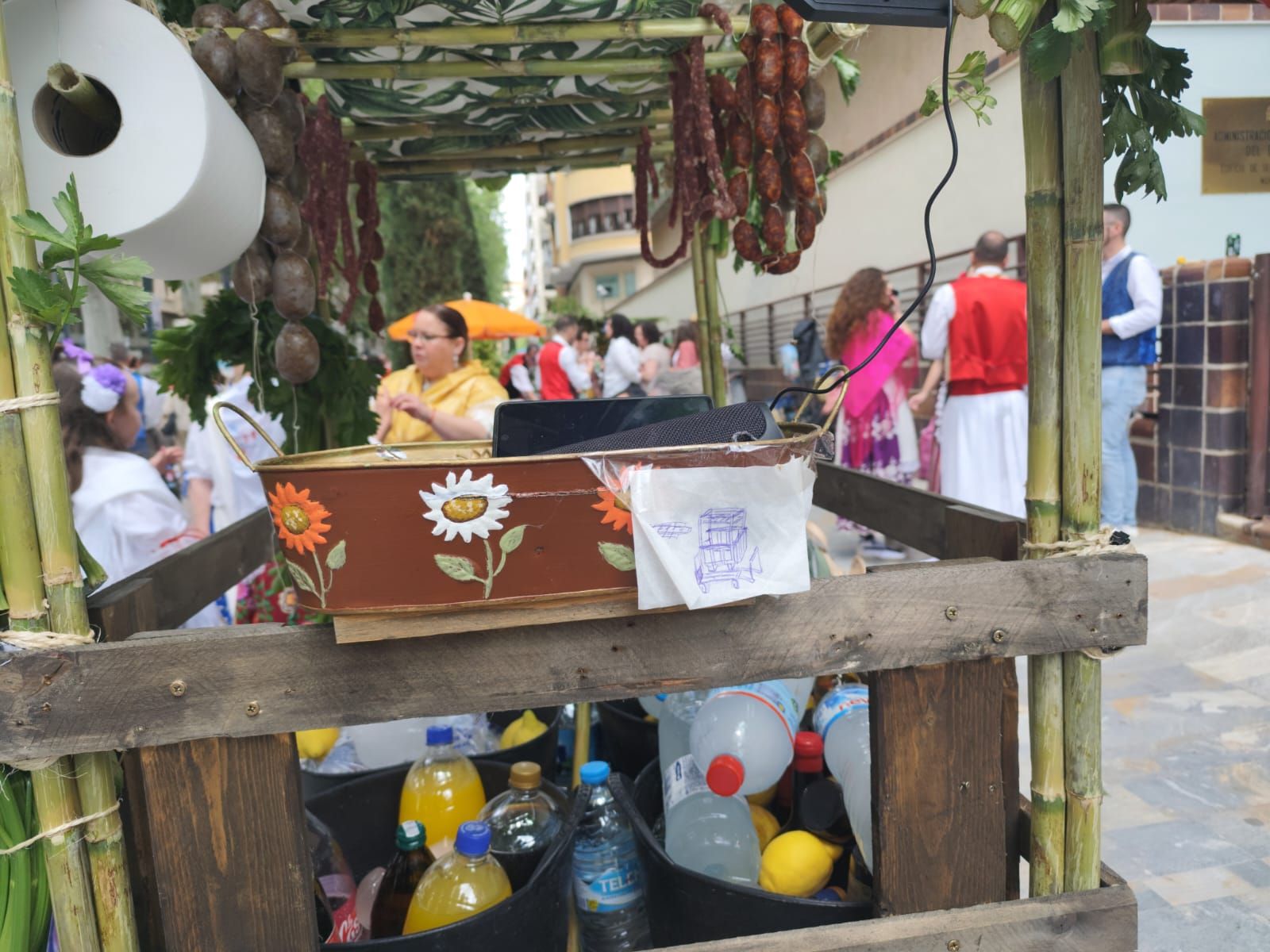 Carritos cargados de originalidad en el Bando de la Huerta