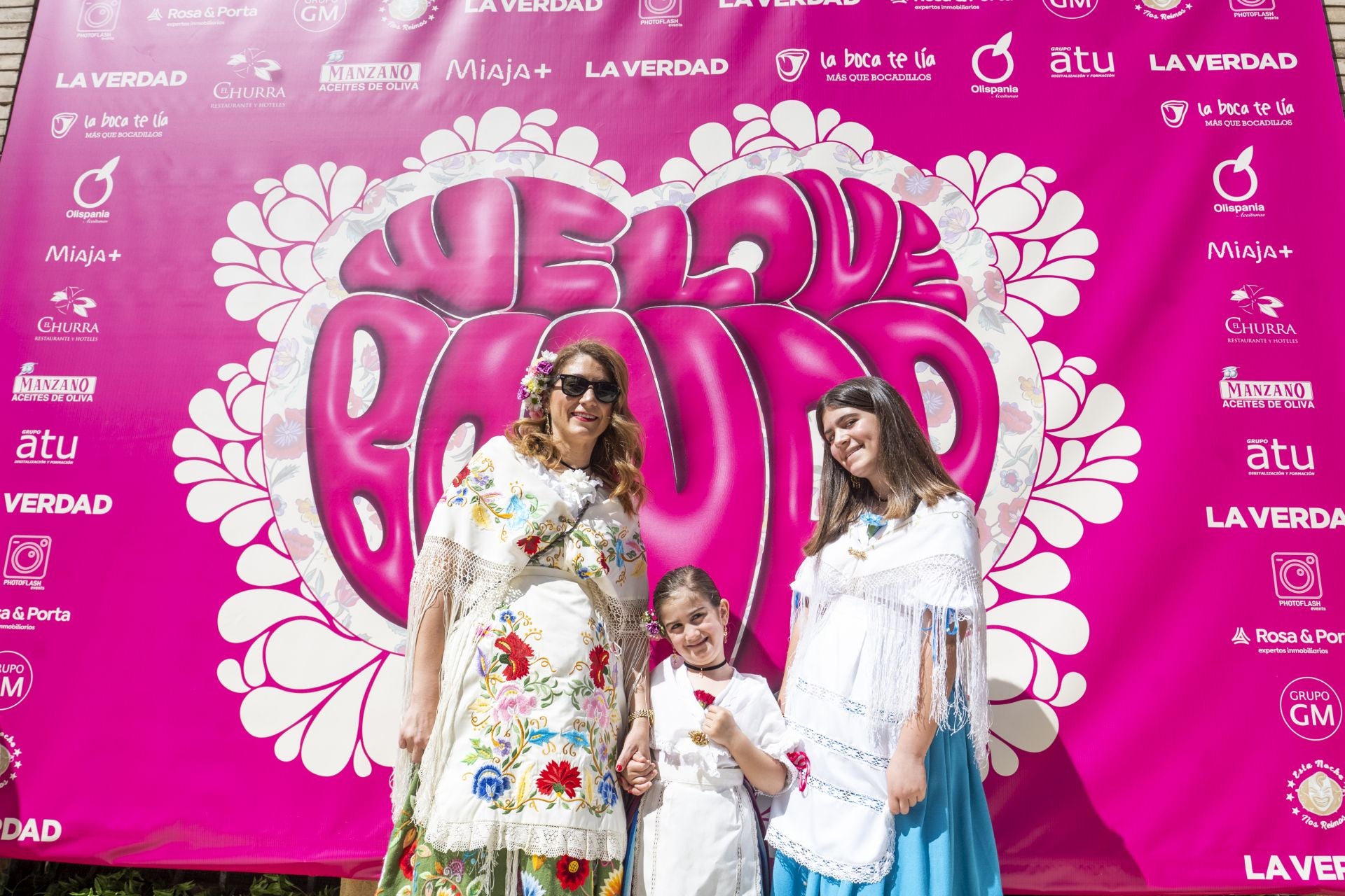 El &#039;Glambot&#039; de LA VERDAD y Photoflash Events en el Bando de la Huerta, en imágenes