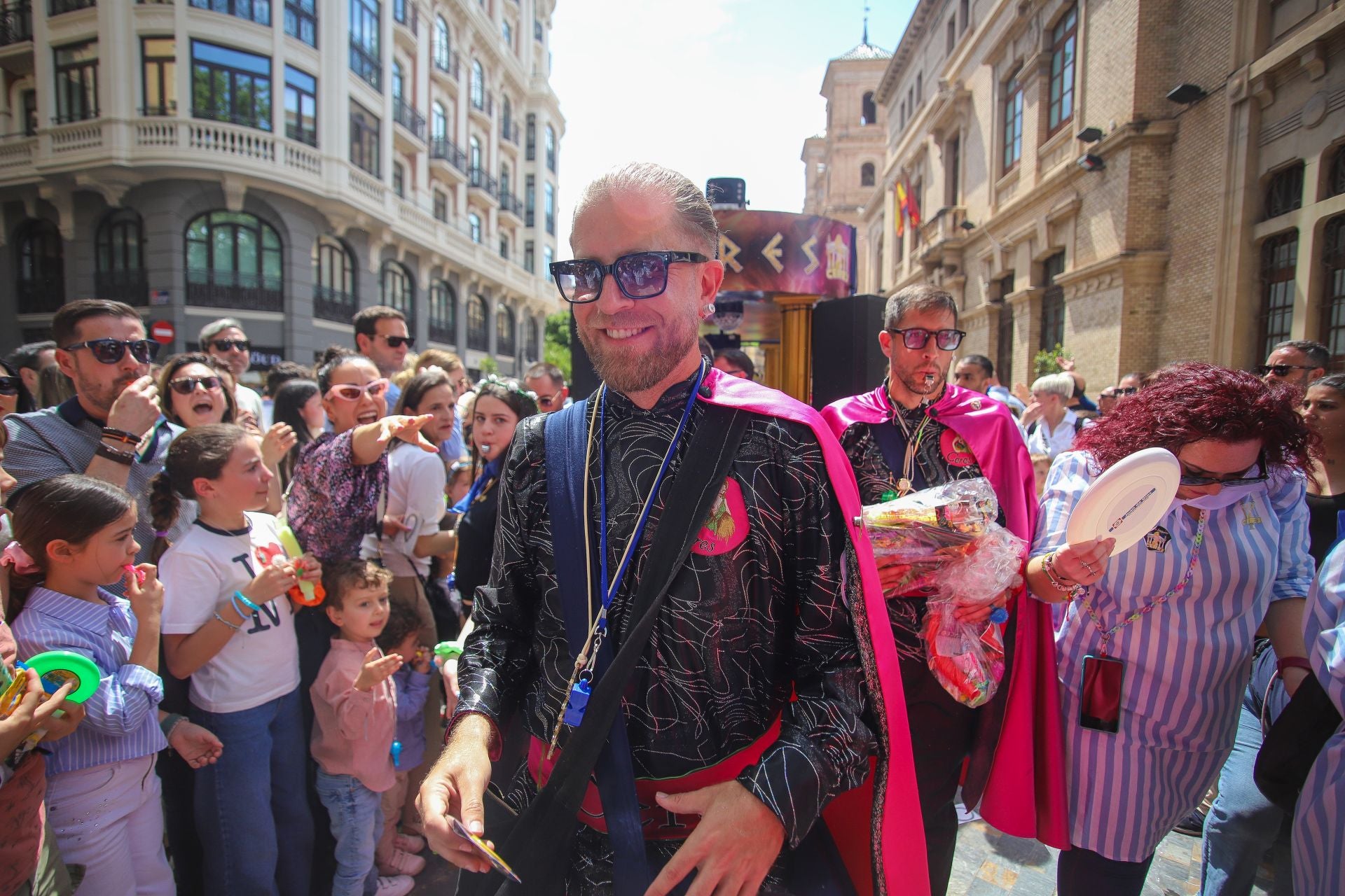 El penúltimo desfile antes de la quema de la Sardina, en imágenes
