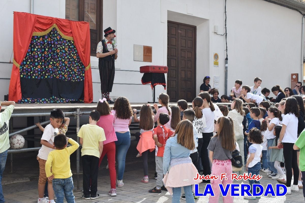 Imágenes de los Juegos Infantiles en la placeta del Santo de Caravaca de la Cruz