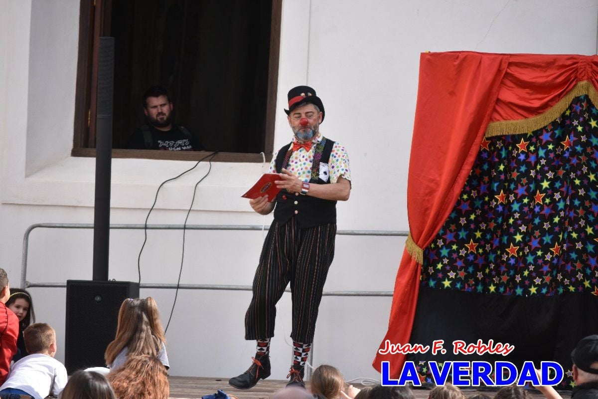 Imágenes de los Juegos Infantiles en la placeta del Santo de Caravaca de la Cruz