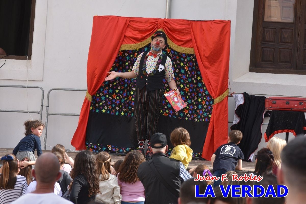 Imágenes de los Juegos Infantiles en la placeta del Santo de Caravaca de la Cruz
