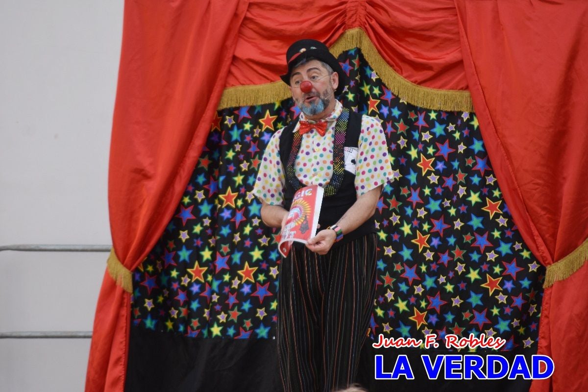 Imágenes de los Juegos Infantiles en la placeta del Santo de Caravaca de la Cruz