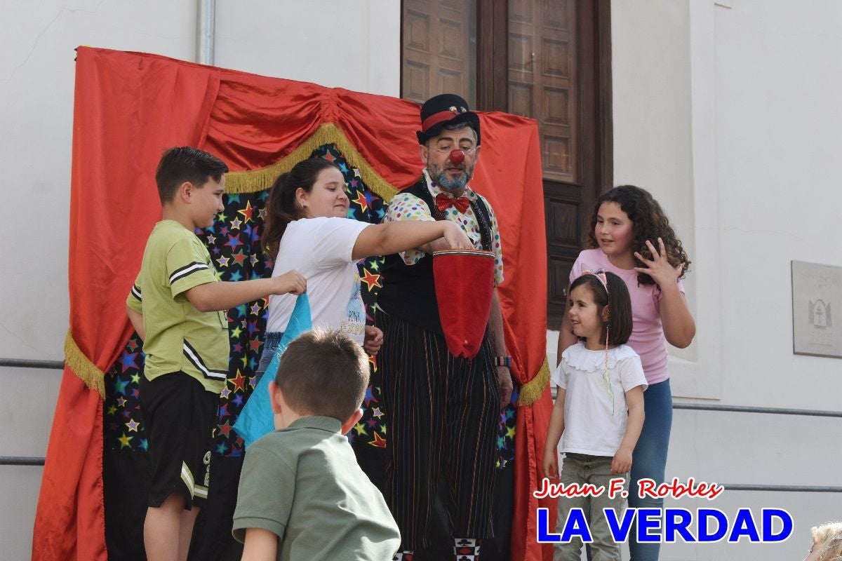 Imágenes de los Juegos Infantiles en la placeta del Santo de Caravaca de la Cruz