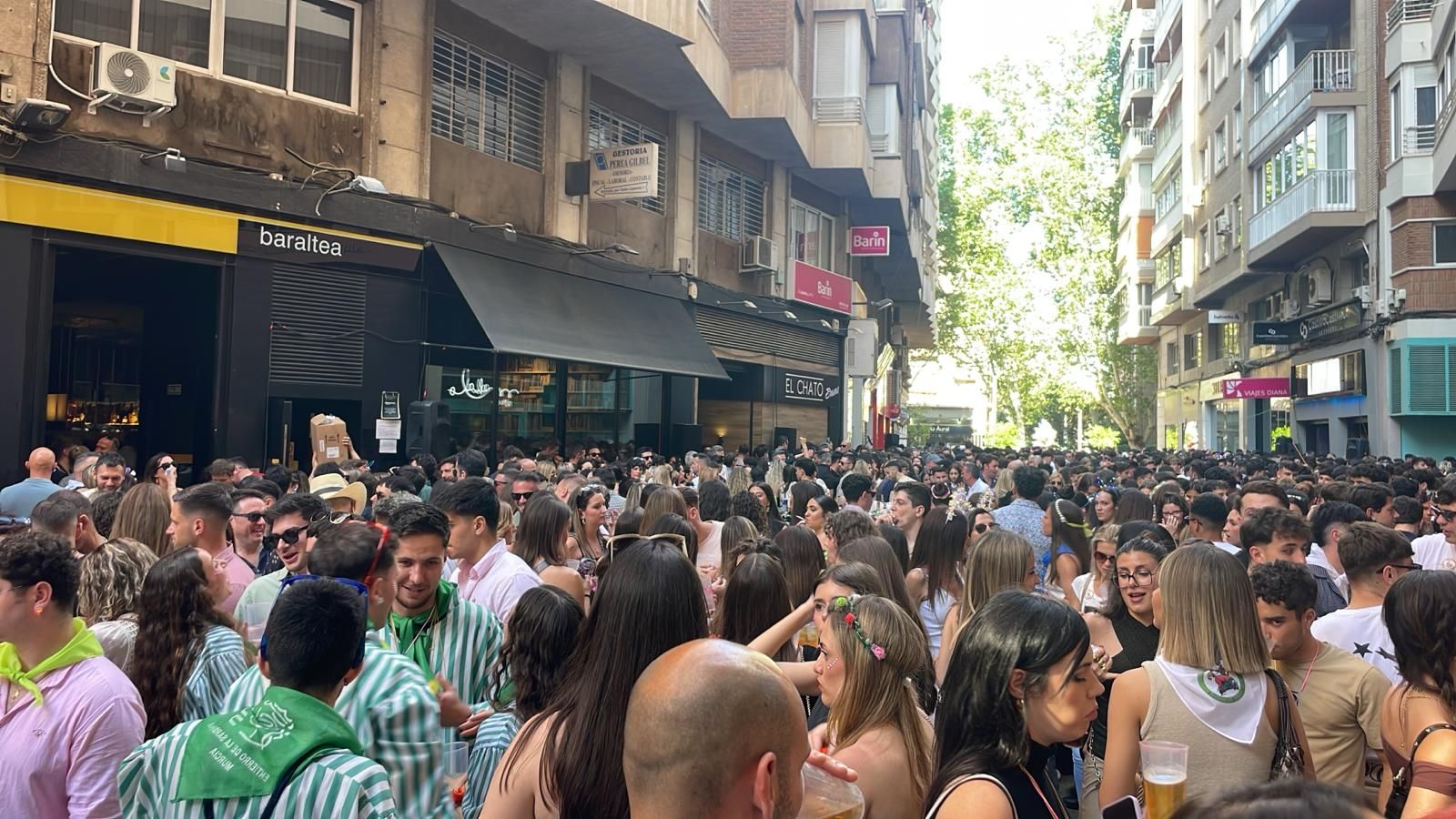 El ambiente de la tarde del Entierro de la Sardina, en imágenes
