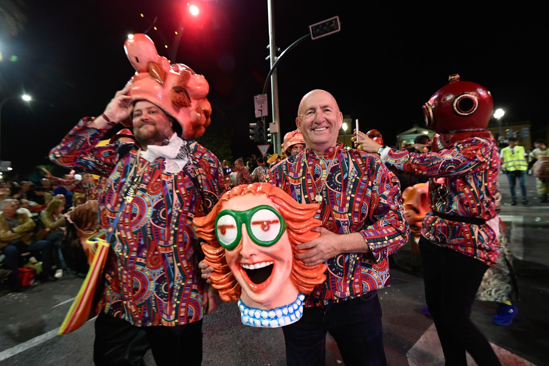 Las imágenes del desfile del Entierro de la Sardina de Murcia