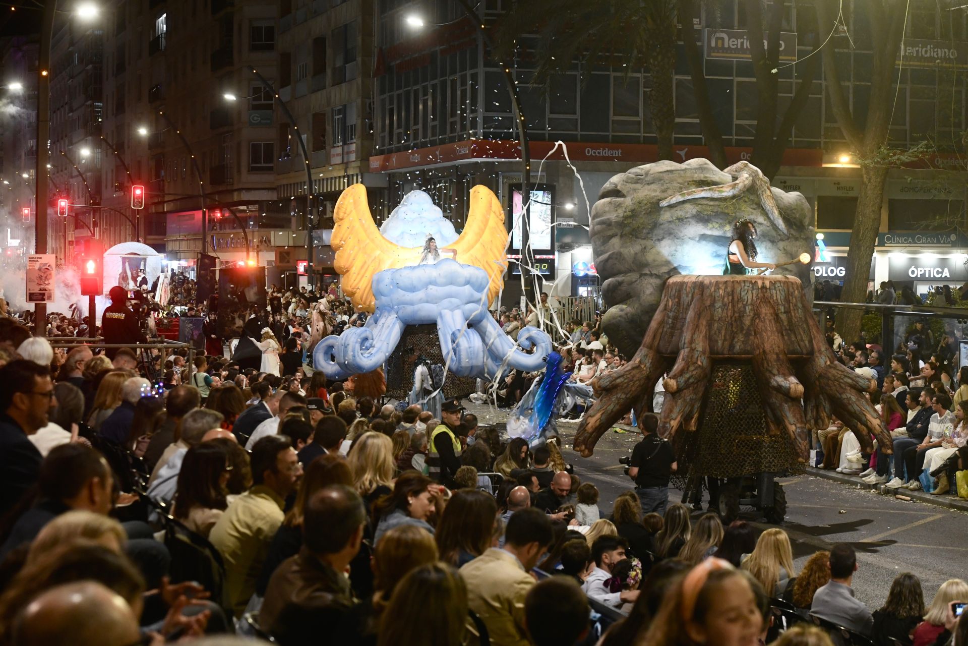 Las imágenes del desfile del Entierro de la Sardina de Murcia