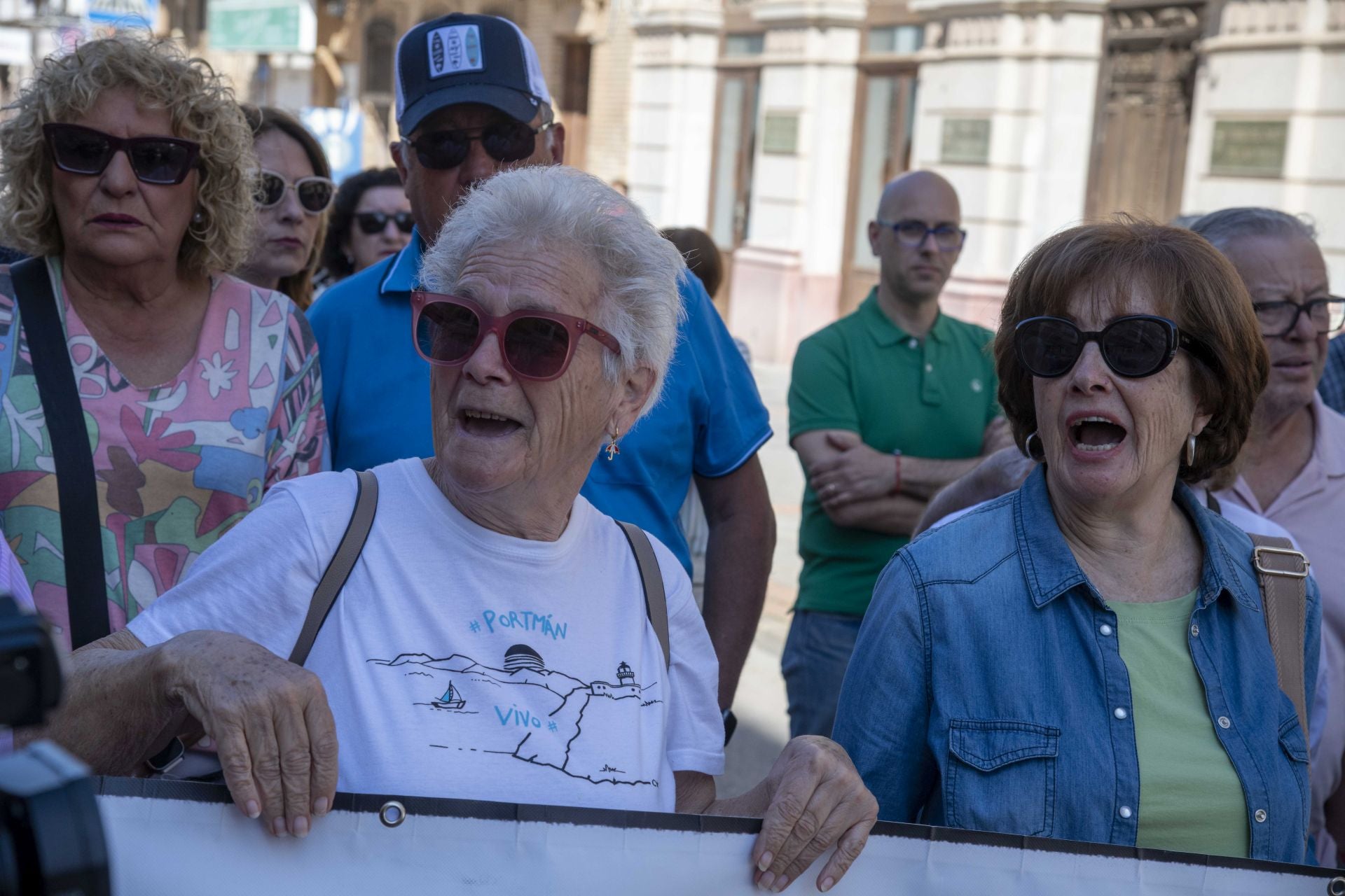 La concentración en La Unión contra el sellado de Portmán, en imágenes