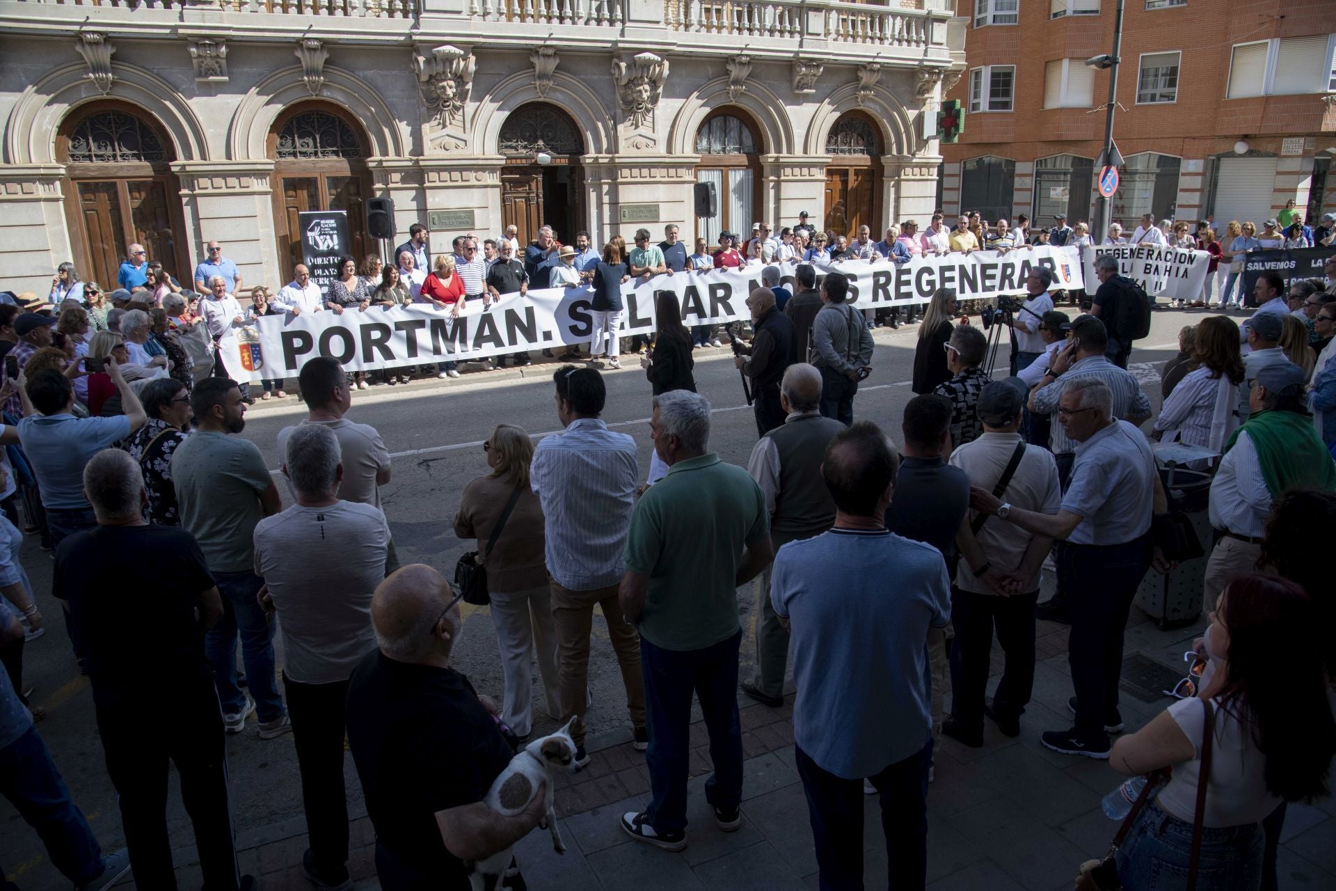 La concentración en La Unión contra el sellado de Portmán, en imágenes