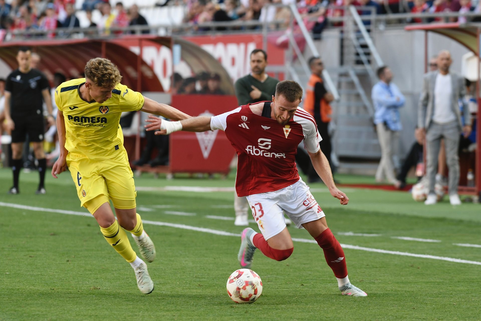 La victoria del Real Murcia frente al Villarreal B, en imágenes