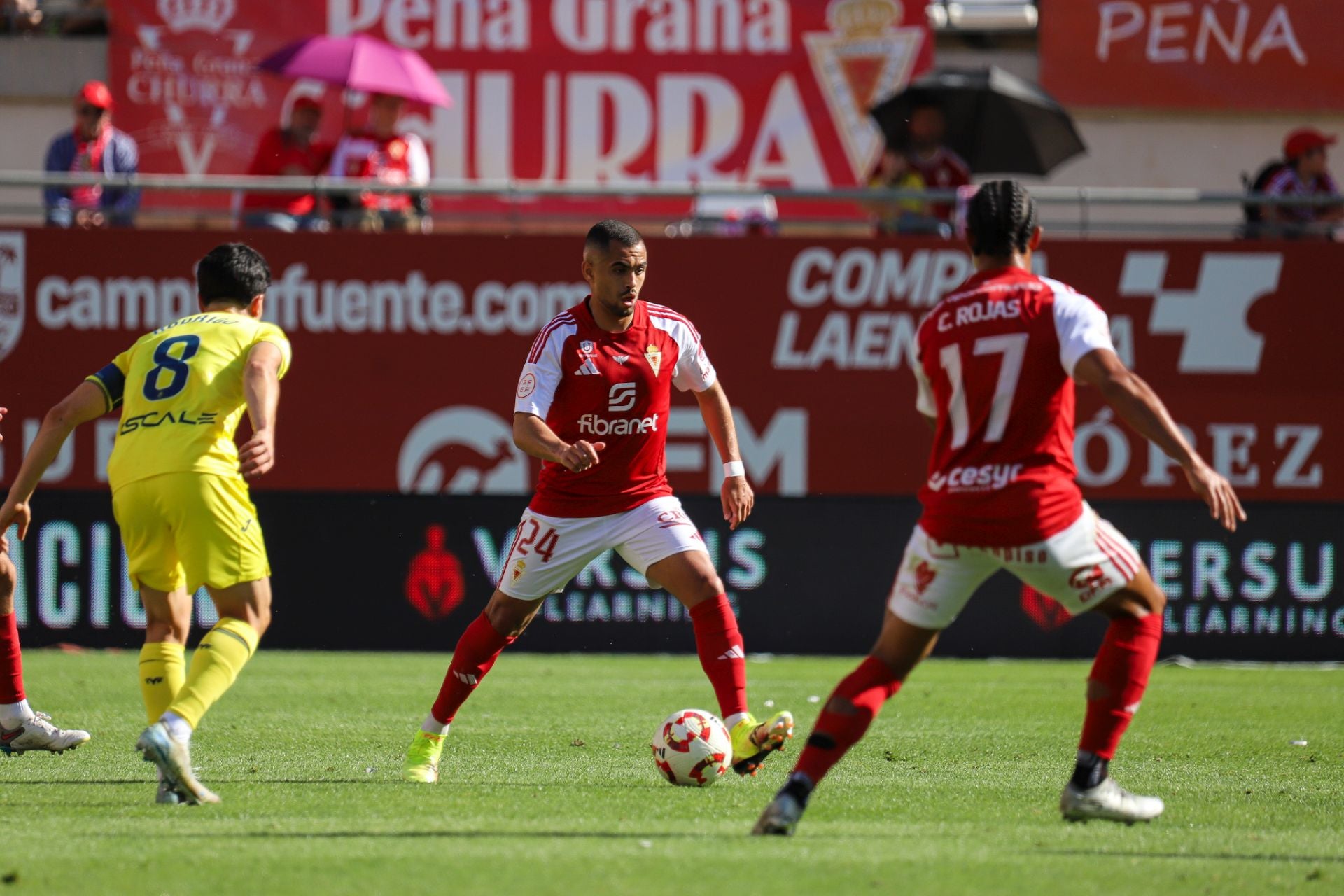 La victoria del Real Murcia frente al Villarreal B, en imágenes