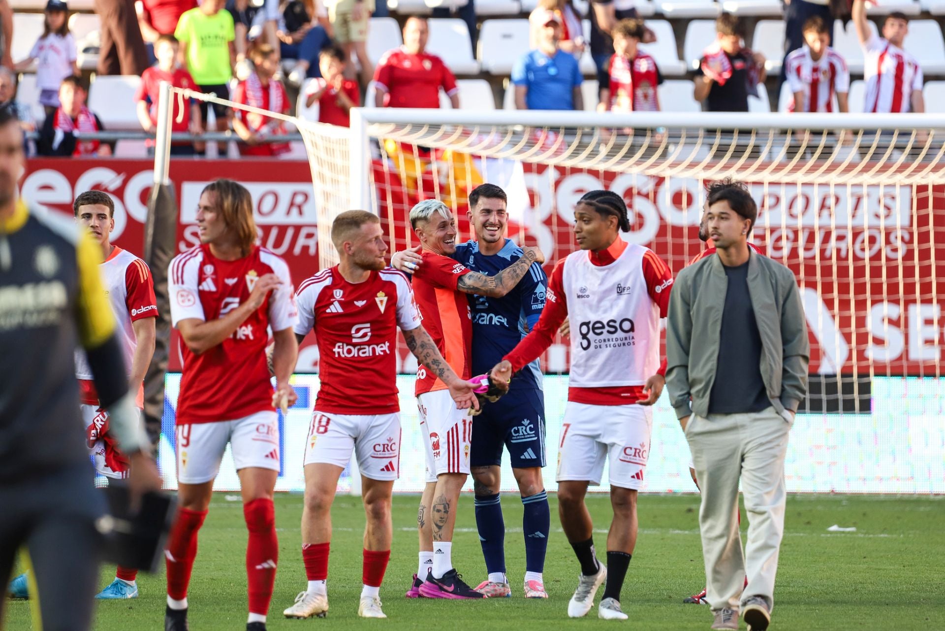 La victoria del Real Murcia frente al Villarreal B, en imágenes