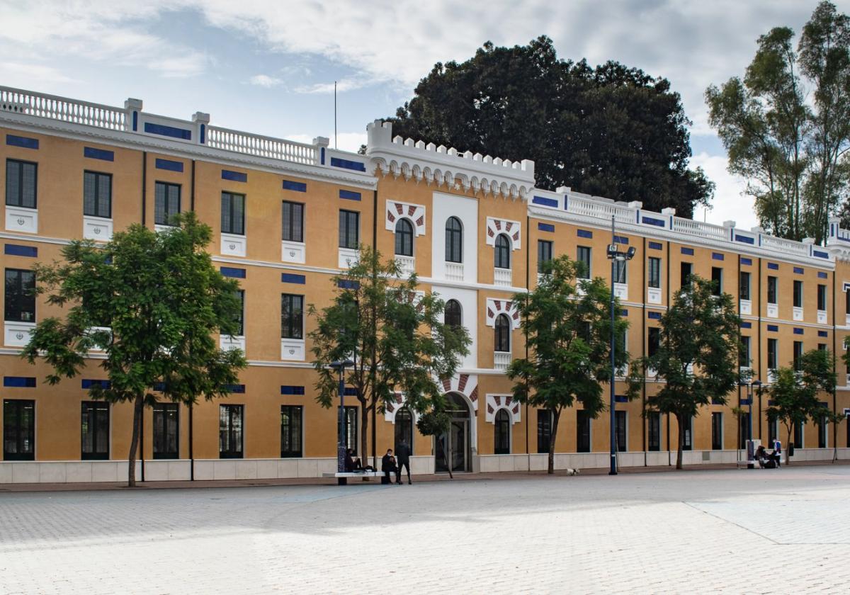 El Cuartel de Artillería acoge el foro y la feria del cooperativismo agroalimentario