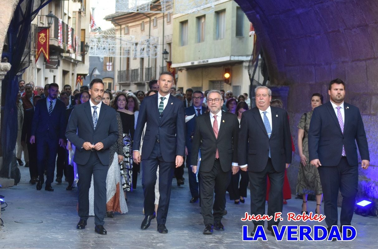 Imágenes del pasacalles previo al Pregón de Fiestas de Caravaca de la Cruz