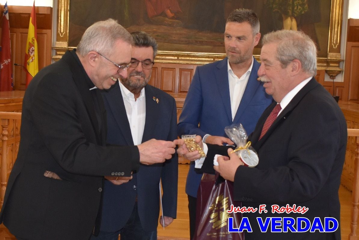 Recepción oficial al grupo de alemanes de Obertshausen en Caravaca de la Cruz