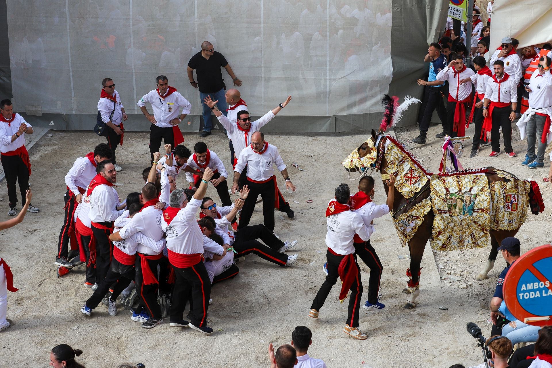 La carrera de los Caballos del Vino 2025, en imágenes