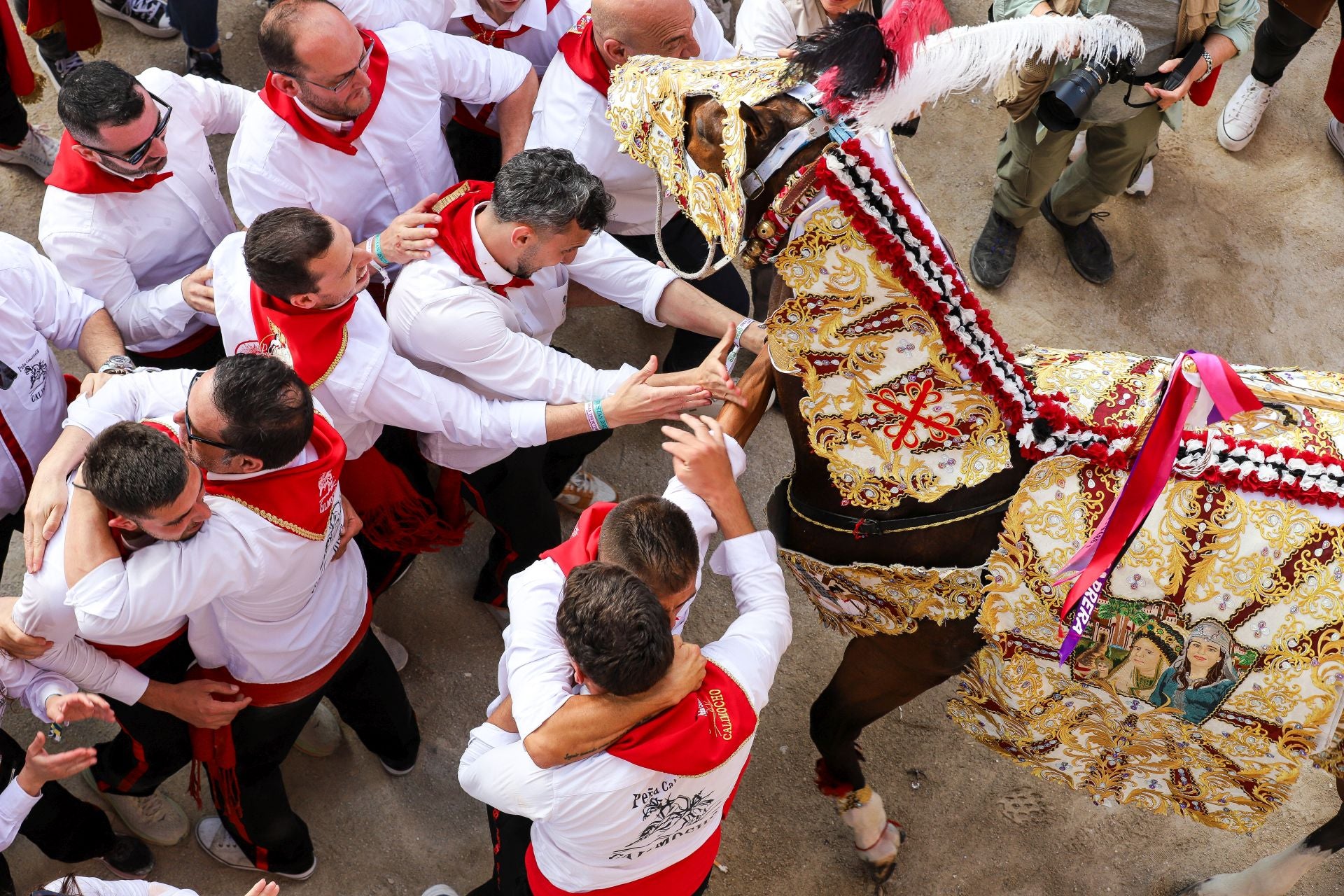 La carrera de los Caballos del Vino 2025, en imágenes