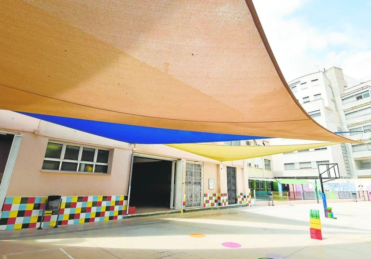 El Plan Sombra del Ayuntamiento de Murcia alcanza al 75% de los colegios