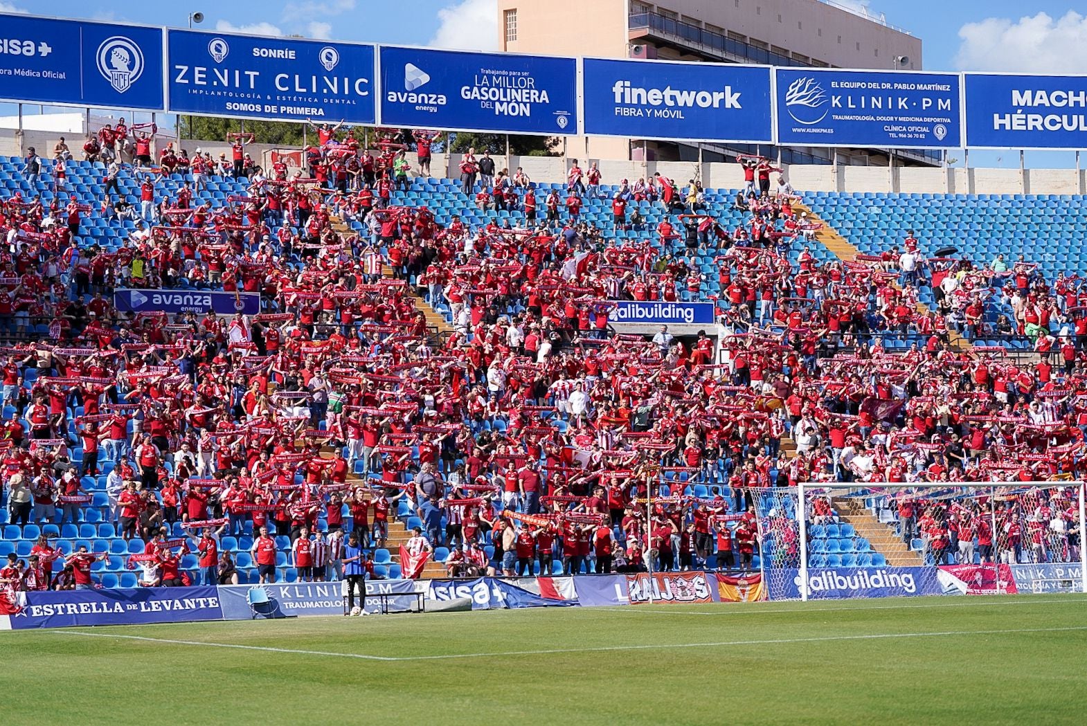 Las imágenes del partido entre el Intercity y el Real Murcia