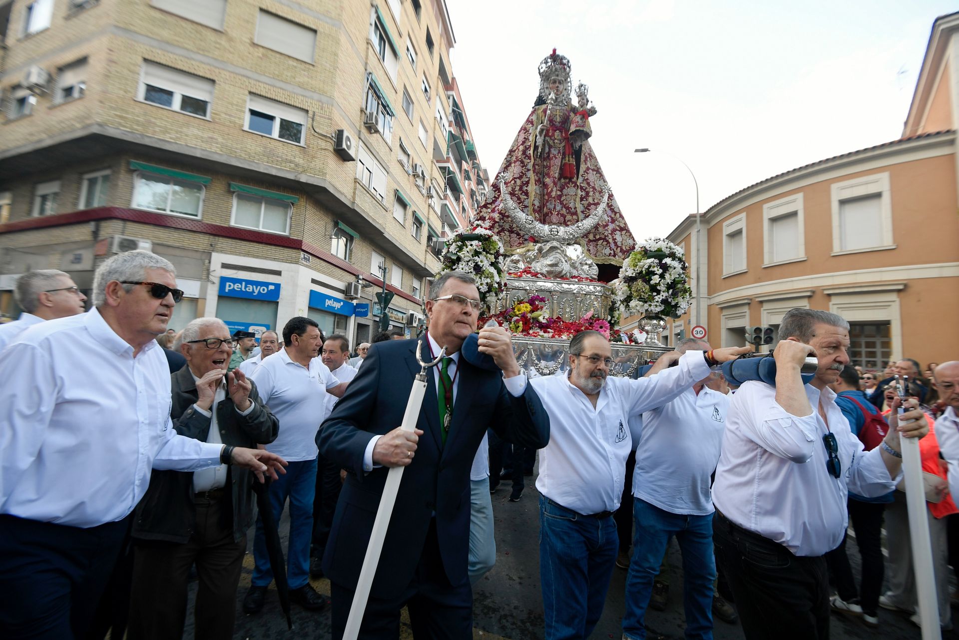 En imágenes, el regreso de la Fuensanta a su santuario tras las Fiestas de Primavera