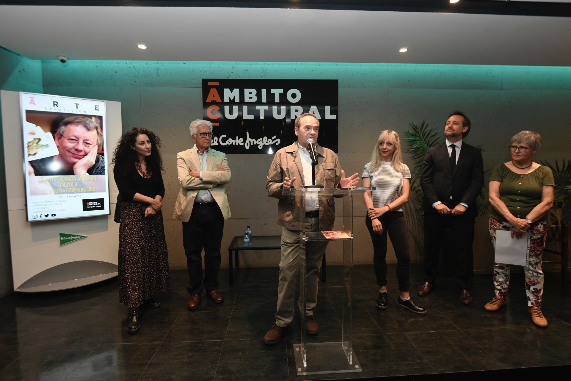 Inauguración de la exposición de Chipola, en imágenes