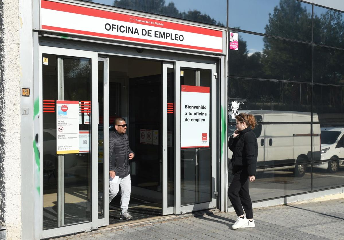 El SEPE descontará del paro el tiempo que se haya estado de baja médica tras el despido
