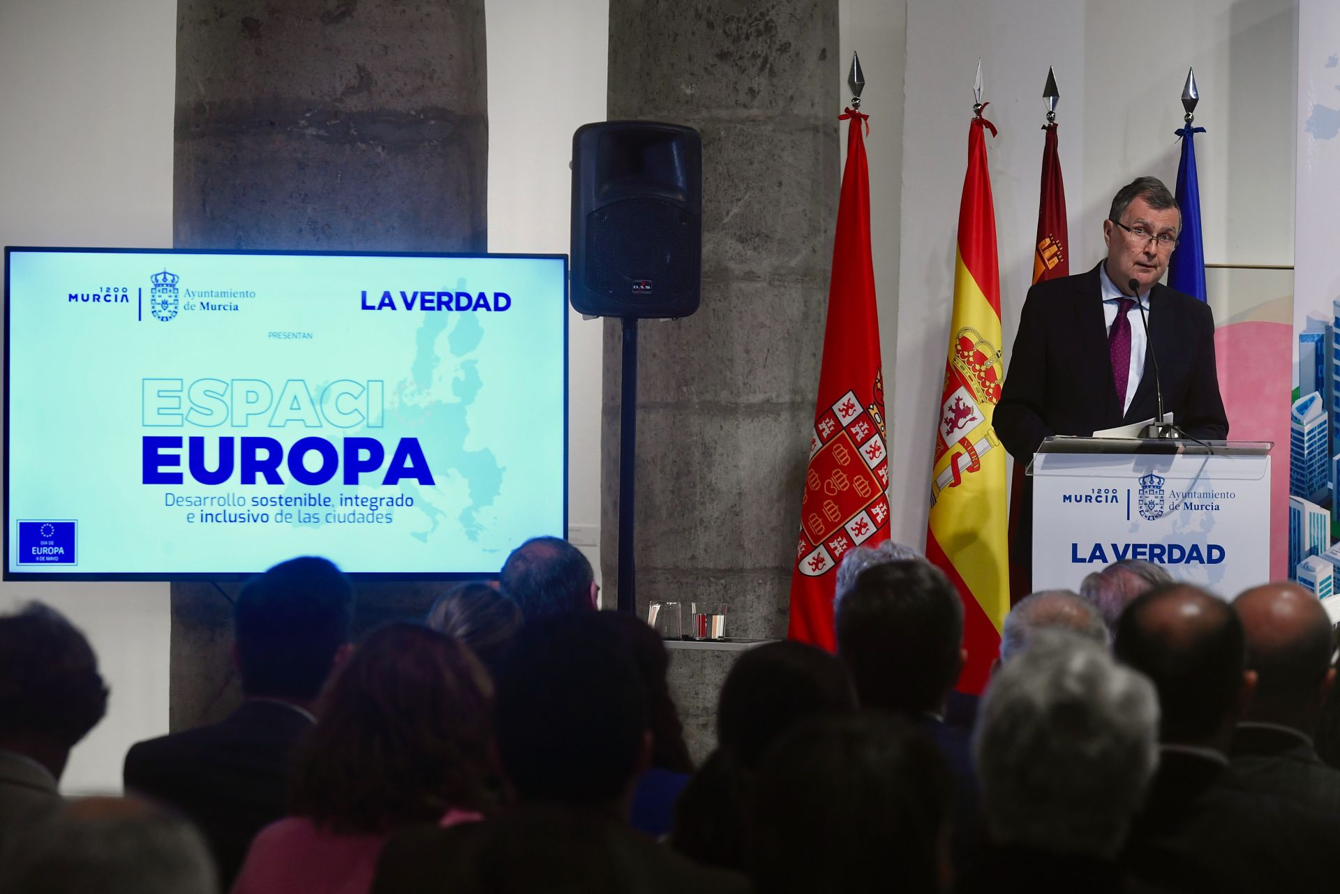 El foro &#039;Espacio Europa&#039; en el Palacio Almudí de Murcia, en imágenes