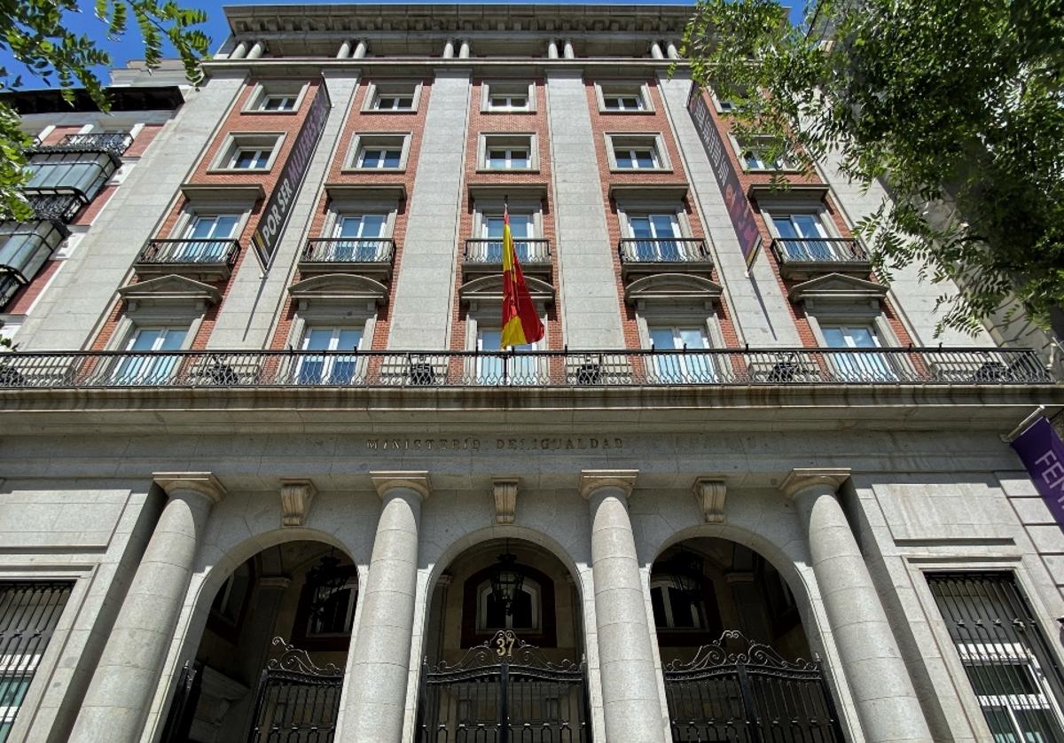Política Social denuncia que el Ministerio quiere recortar un 25% el Plan Corresponsables