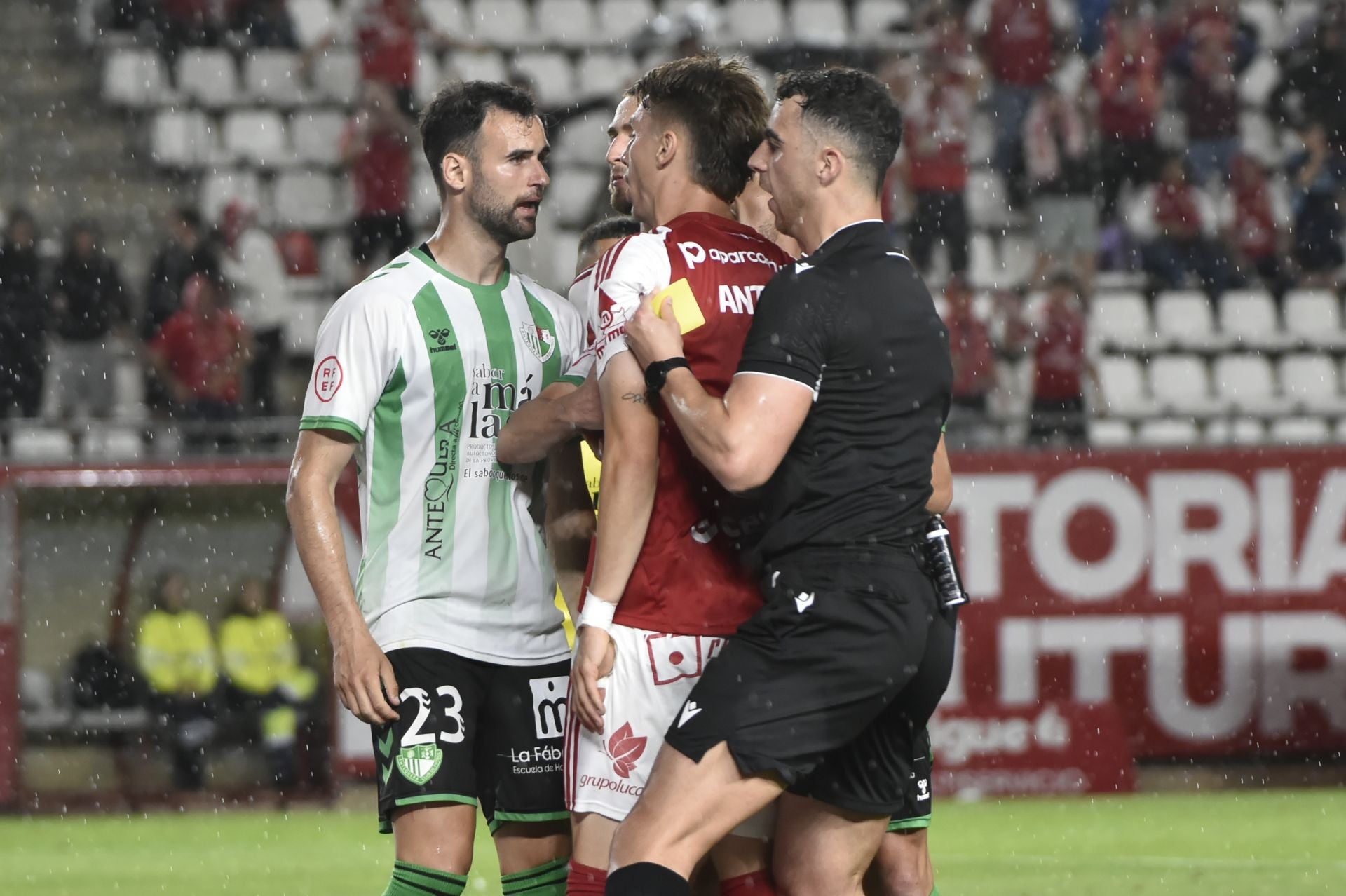 El empate del Real Murcia contra el Antequera, en imágenes