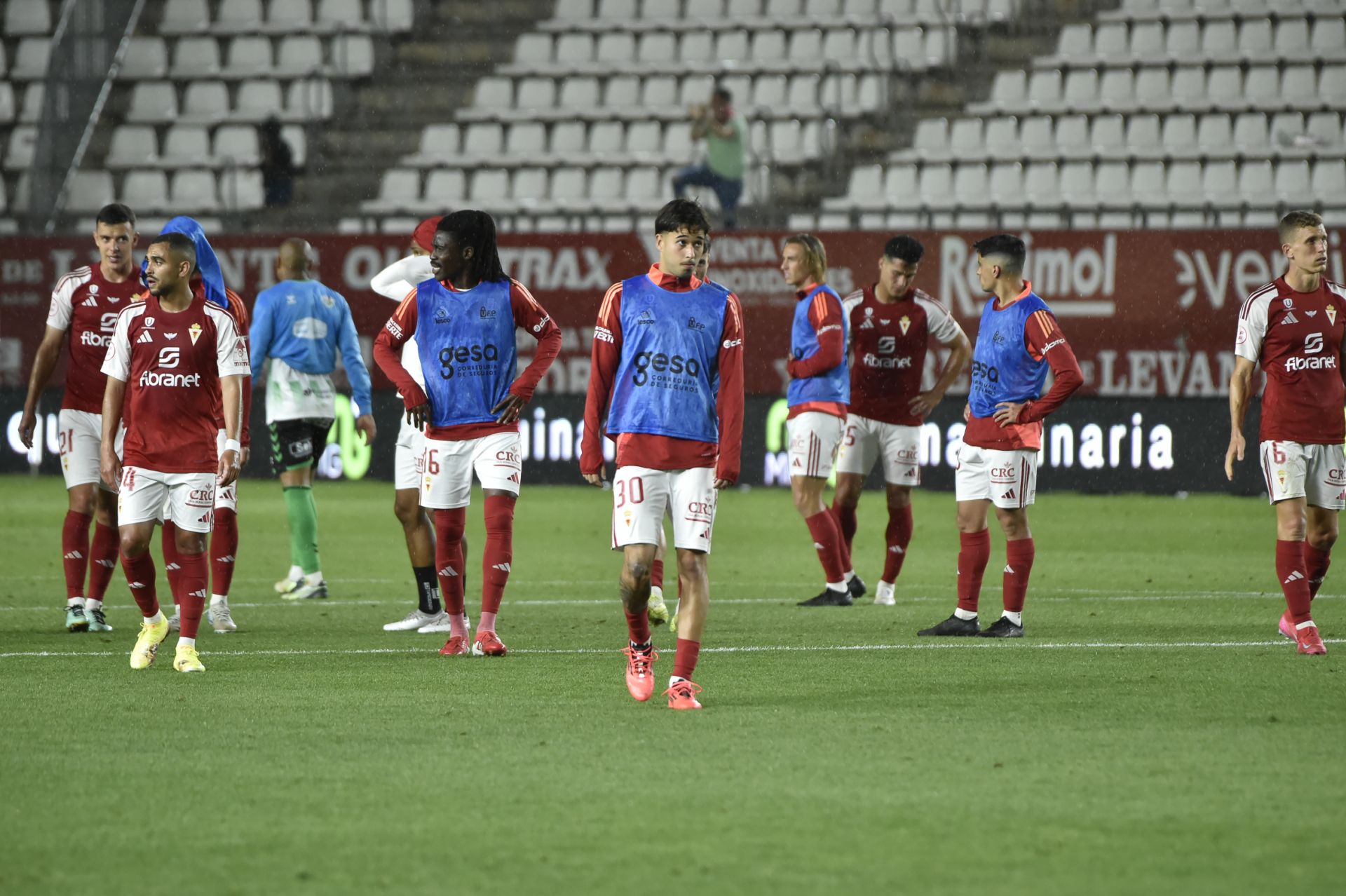 El empate del Real Murcia contra el Antequera, en imágenes