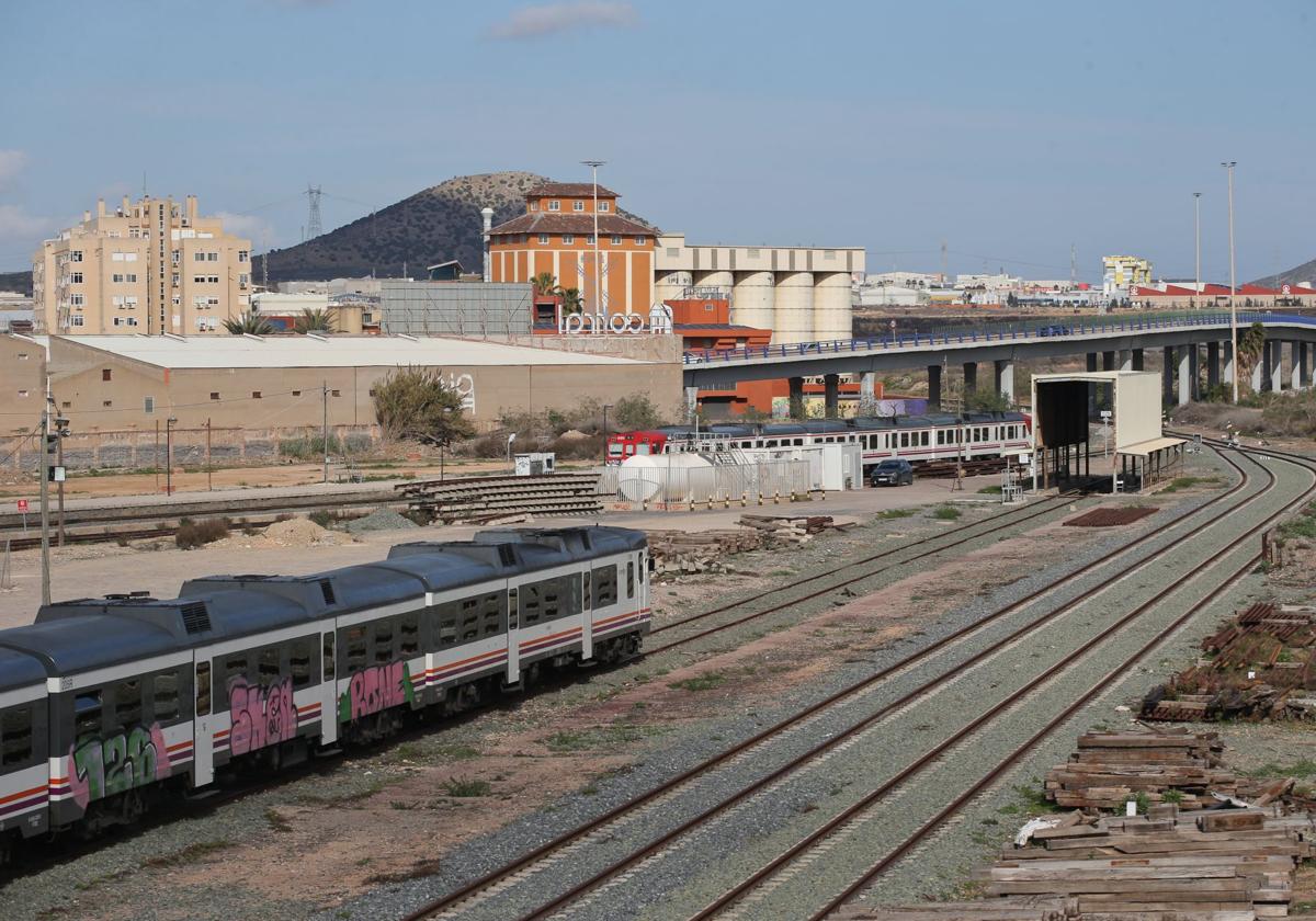 Conceden a un maquinista de renfe el traslado geográfico por conciliación | la verdad