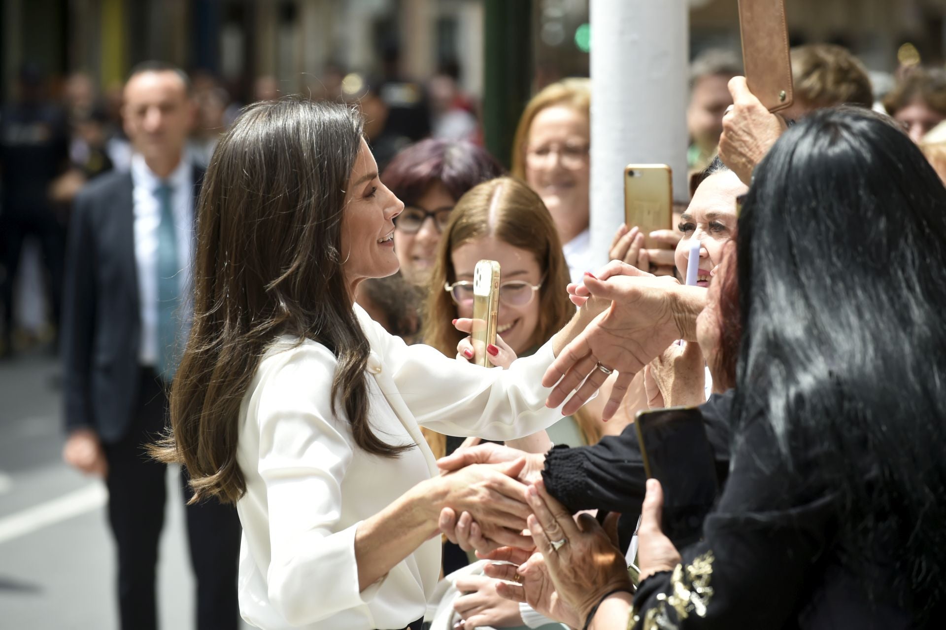 El acto de entrega en Murcia de los premios de Cruz Roja, en imágenes