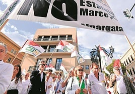Protesta del Sindicato Médico, el pasado 5 de mayo frente a la Delegación del Gobierno, en Murcia.