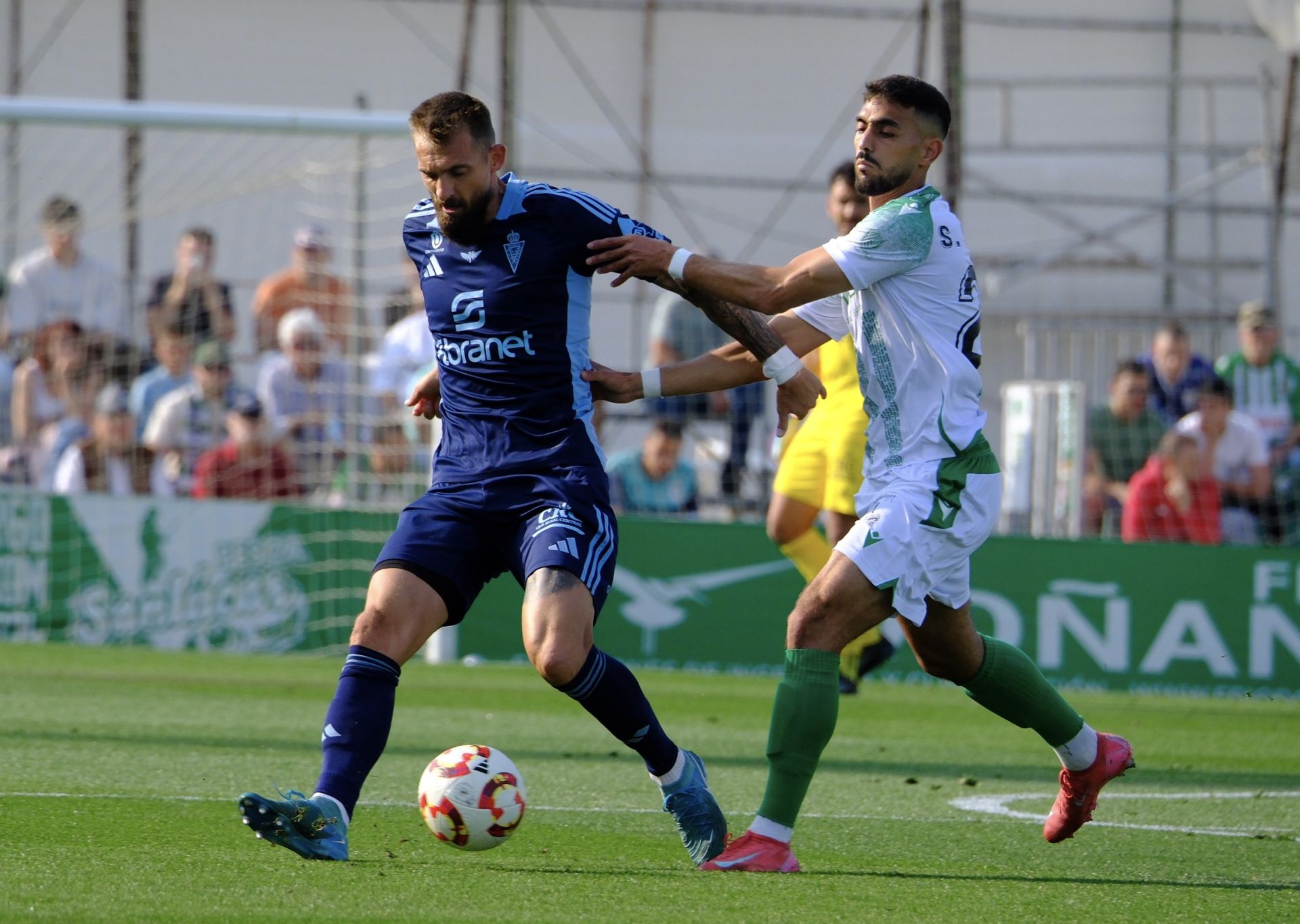 El empate del Real Murcia frente al Atlético Sanluqueño, en imágenes