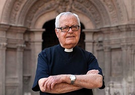 El padre Alarcón, esta semana, en la Catedral de Murcia.
