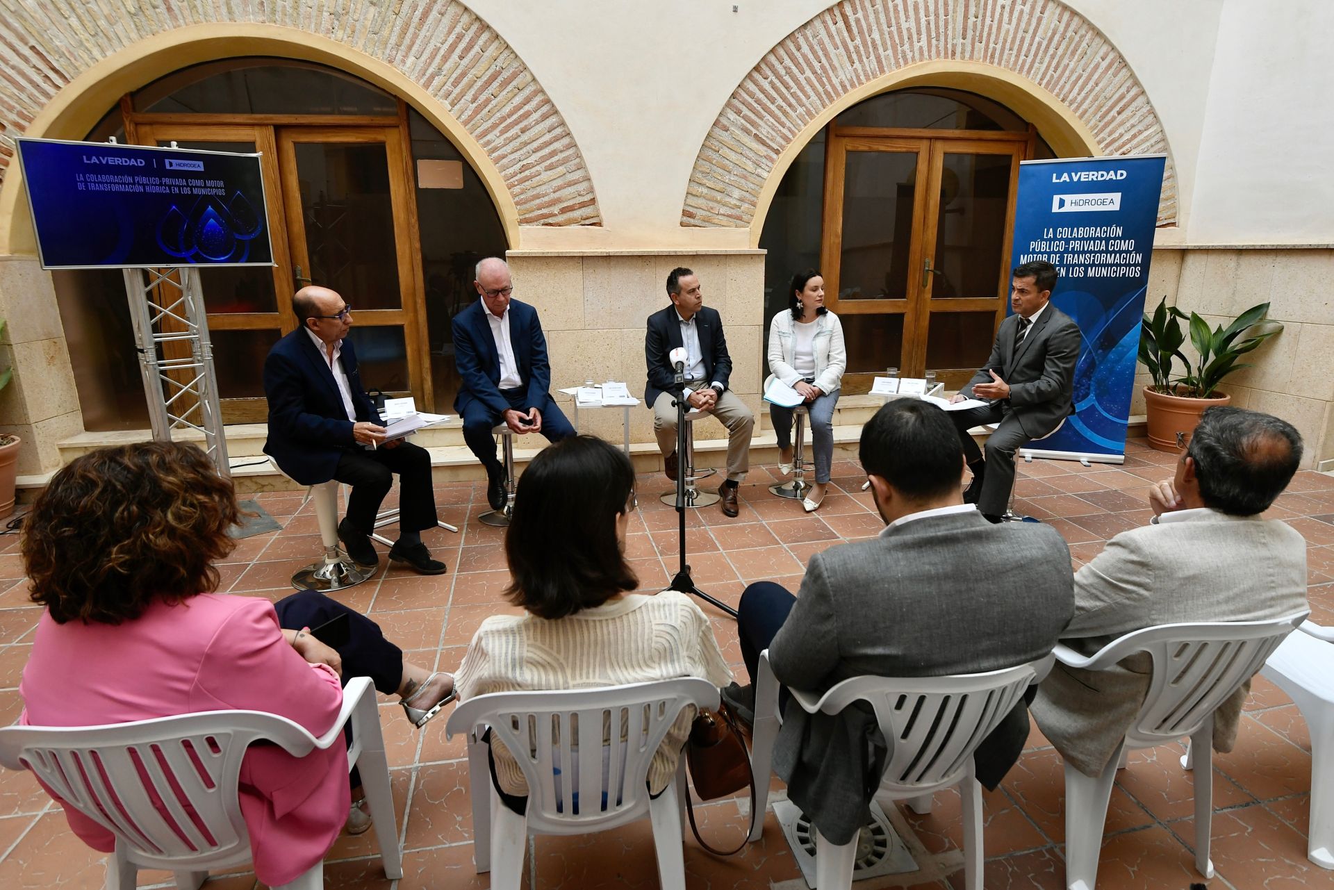 El desayuno informativo &#039;La colaboración público-privada como motor de transformación hídrica en los municipios&#039;, en imágenes