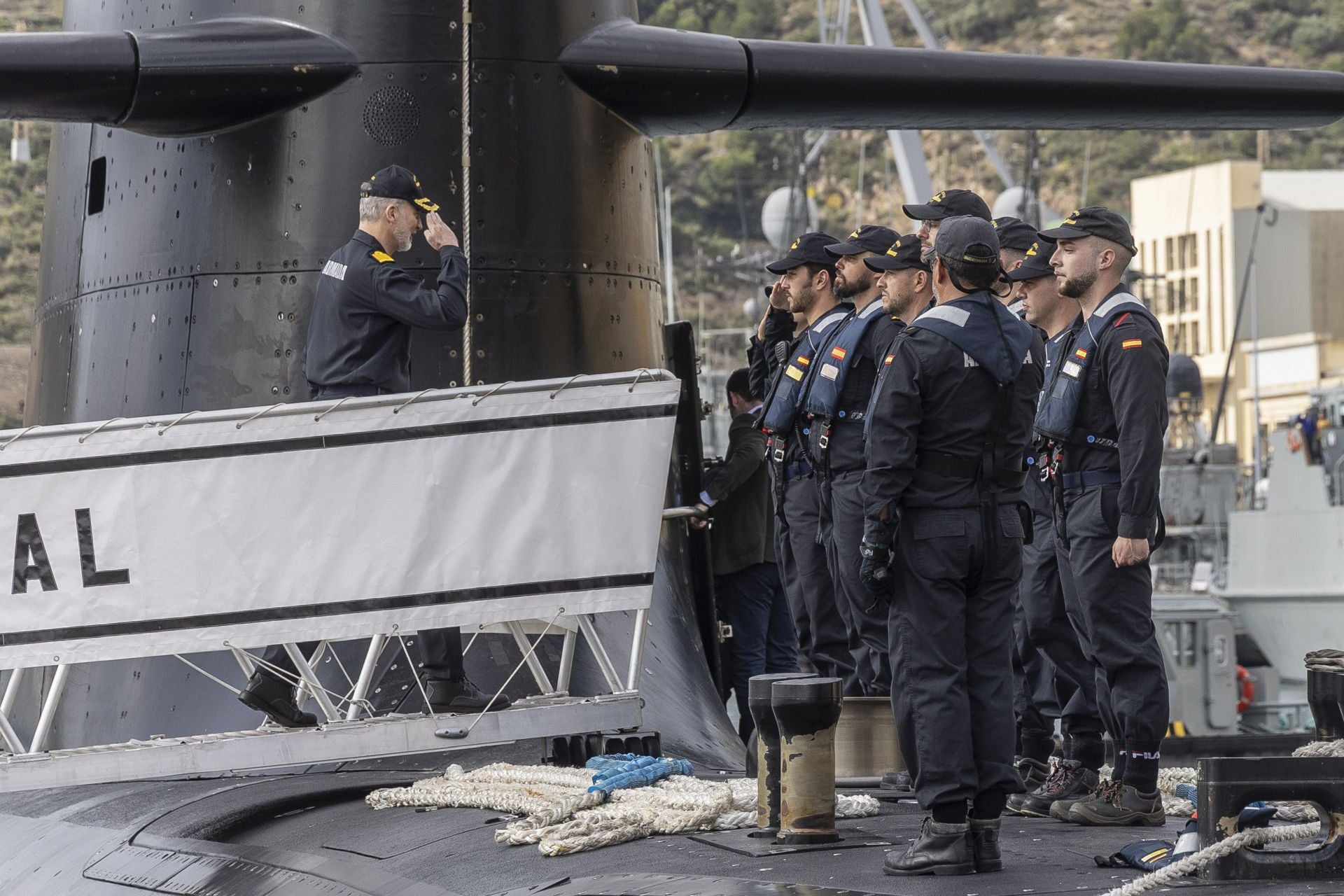 Las imágenes del Rey Felipe en el submarino S-81