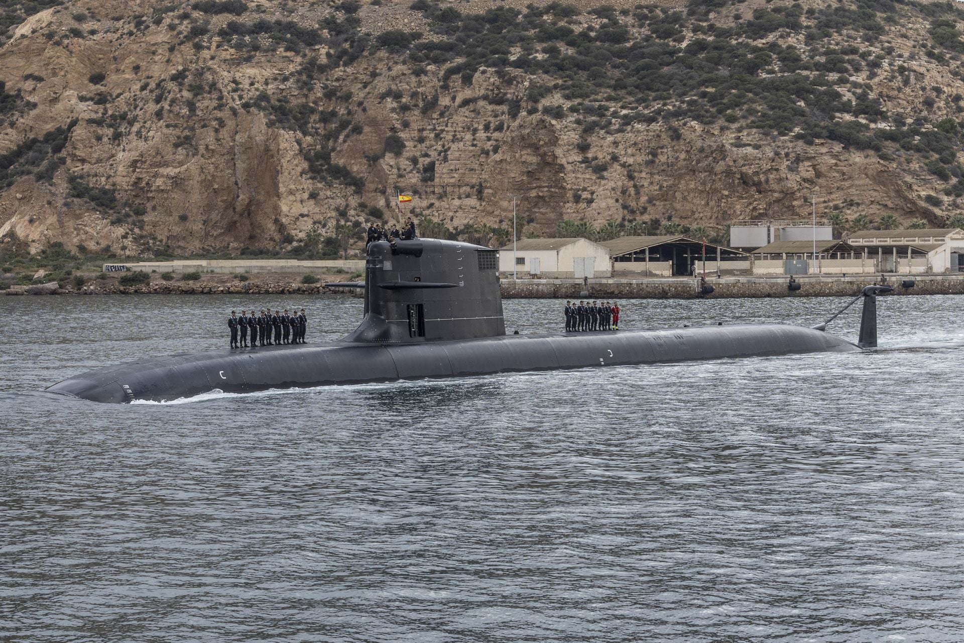 Las imágenes del Rey Felipe en el submarino S-81