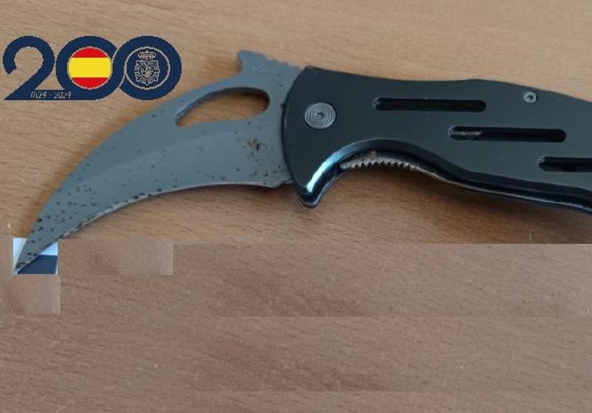 El arma blanca usada en la pelea.