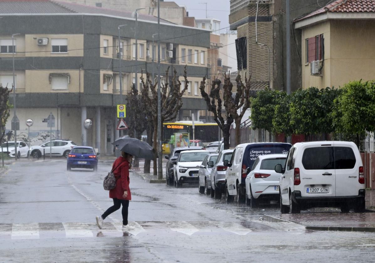 Aemet amplía el aviso por lluvias y tormentas hasta la tarde de este viernes en la Región de Murcia